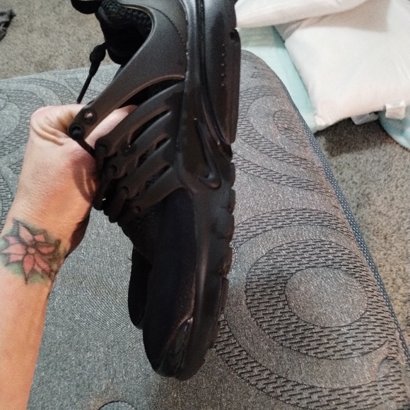 Women's Nike Prestos - Picture 6 of 11